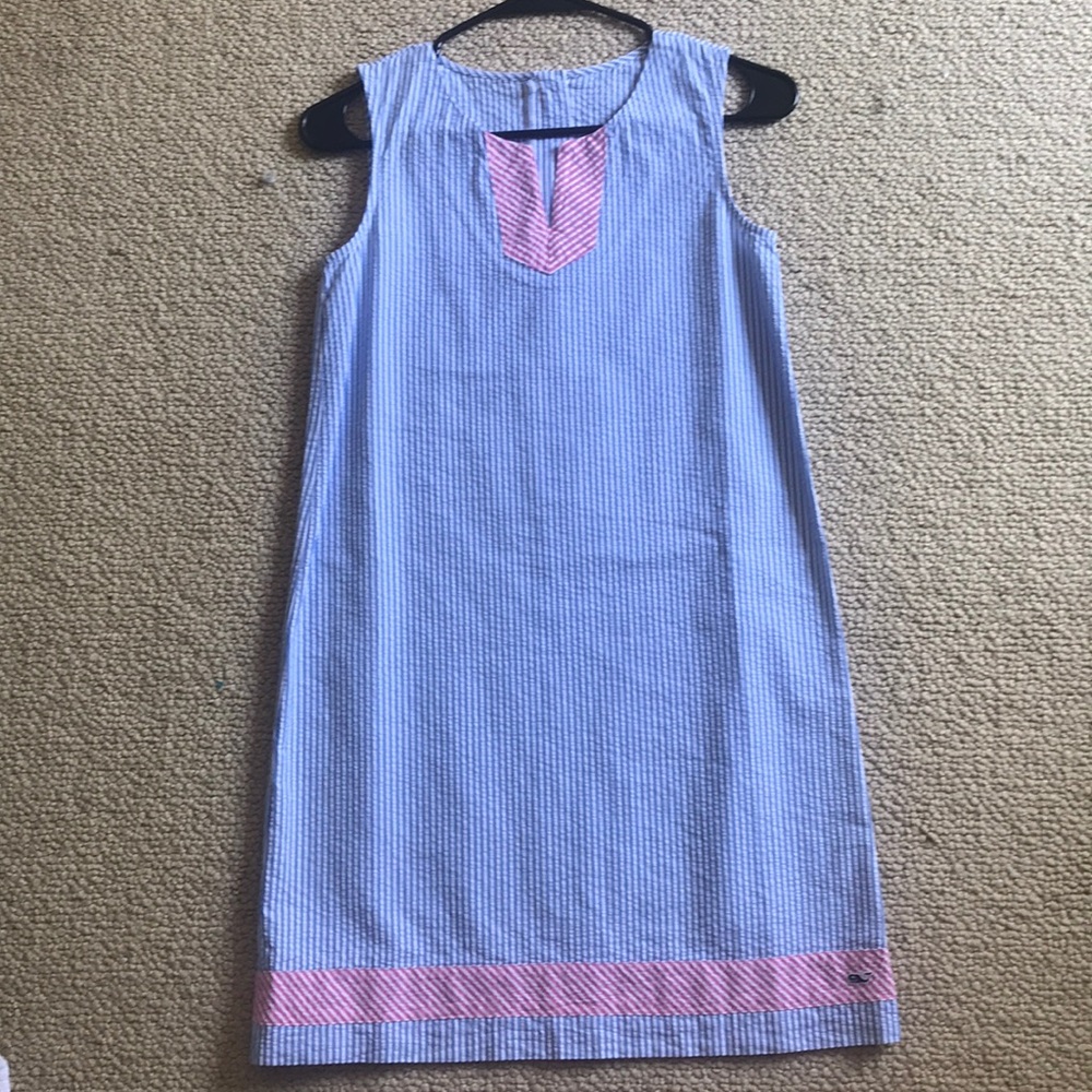 Vineyard vines shift dress
